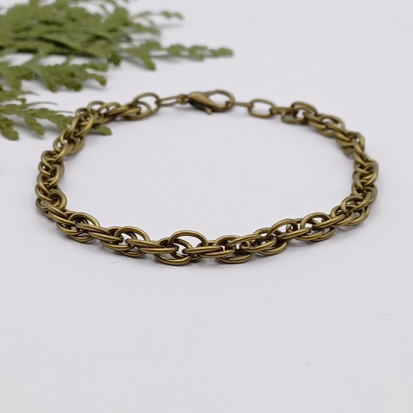 ✨️Bronze-Coloured Spiral Chain Necklace 🍀3 for $15 - - Picture 1 of 5